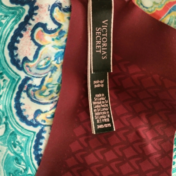 Victoria's secret push up bra/ 34D - Picture 2 of 4